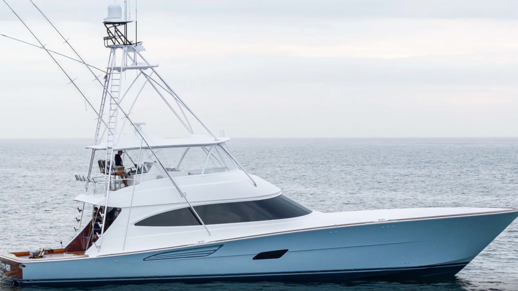 Viking Convertible with tuna tower